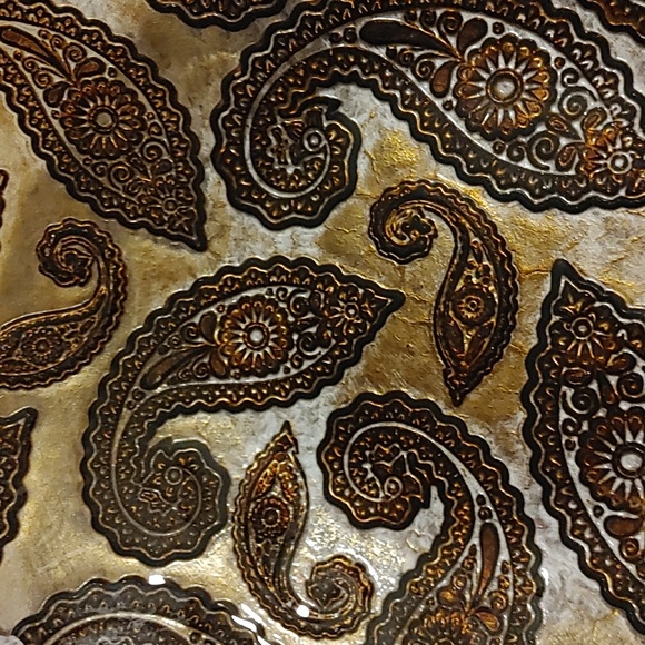 Large 15 inch Paisley Print Bowl - Picture 3 of 5
